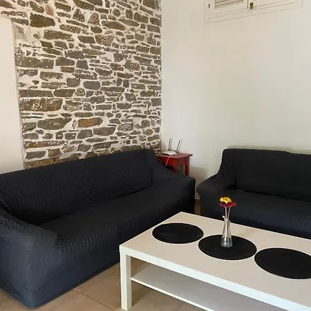 Petrino Agios Nikolaos (Chalkidiki)